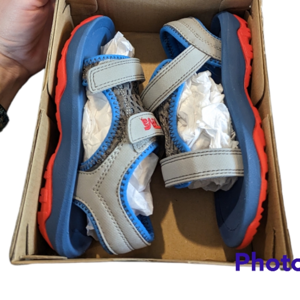 Teva Cyclone Toddler Sandals Size 8